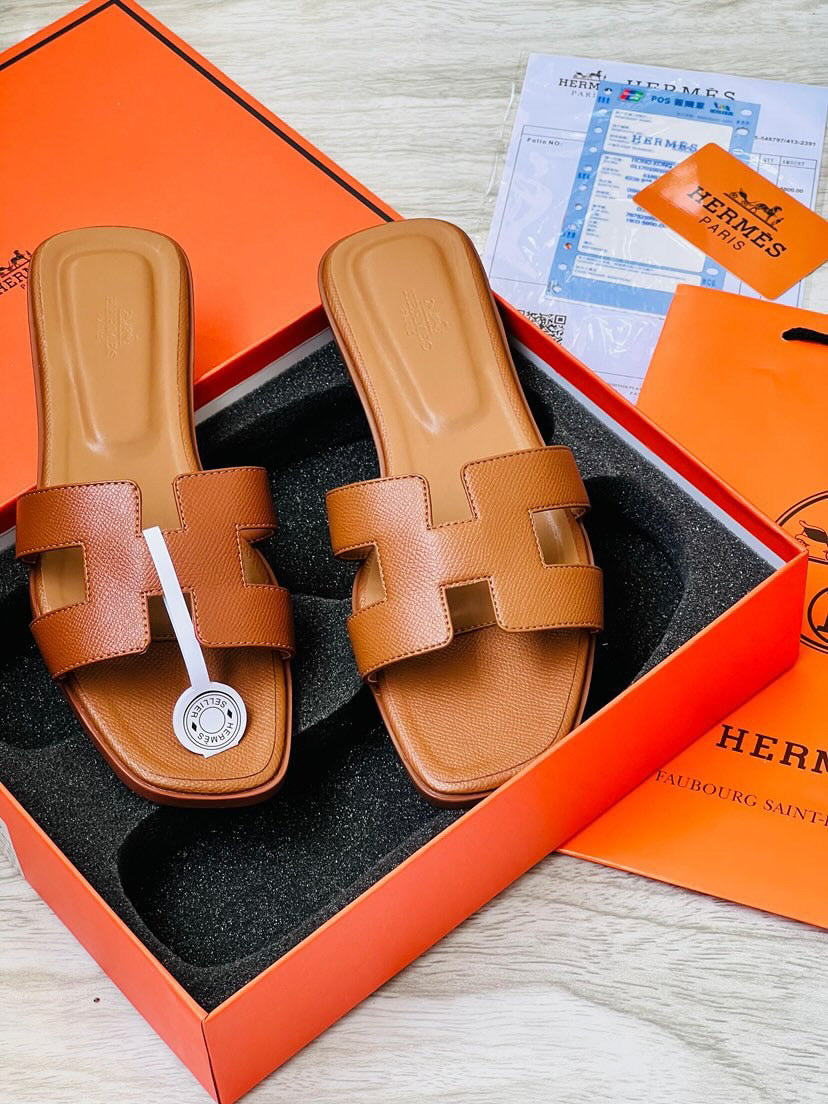 HERMES ORAN SLIDES